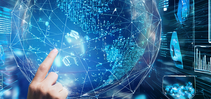 Grupo de estudiantes en una videollamada